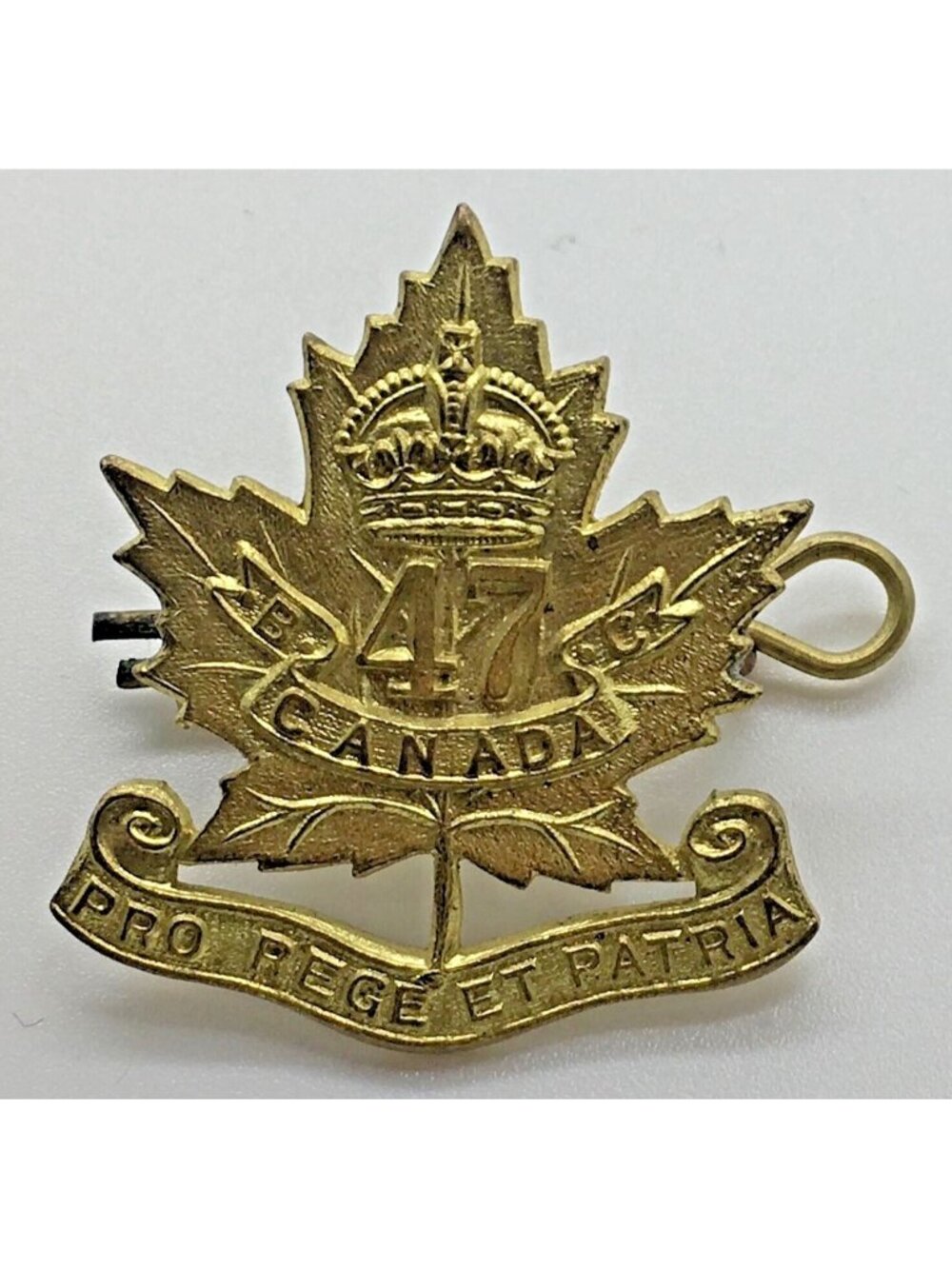 47th New Westminster B.C WWII Collar Badge Lugs Intact Pin